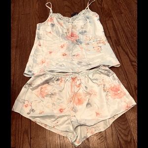 NWT Apt. 9 Satin Pajama set